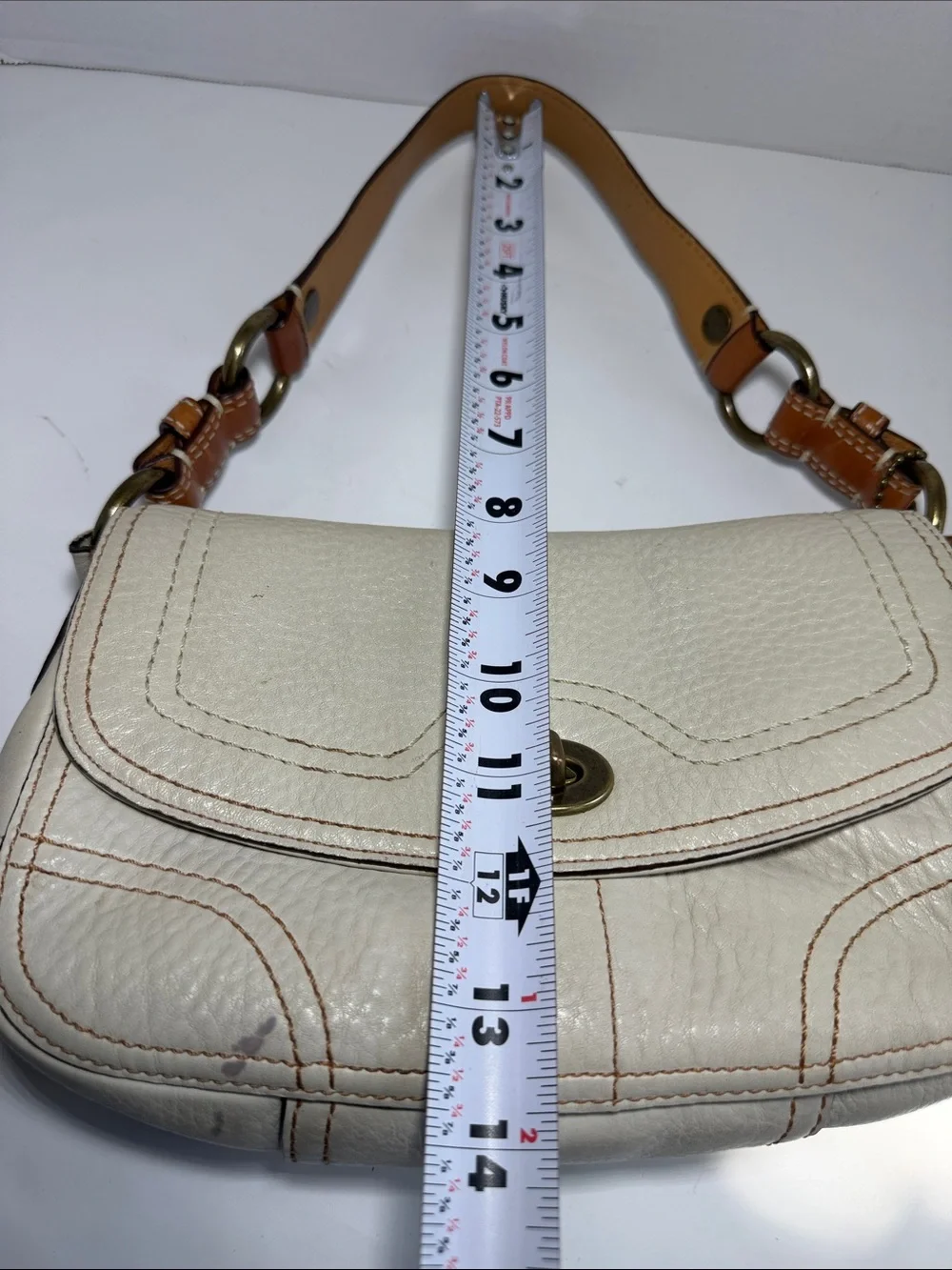 Coach Cream Leather Shoulder Bag with Gold Turn-Lock